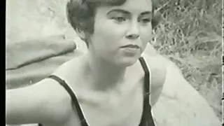 چاق, سیاه پوست, زن و شوهر عشق در اتاق تاریک روی تخت کون خوشگل سکسی