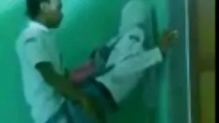 چه می تواند بهتر از گایش صورت, دختر خوشگل و سکسی پیچ خورده, سگ ماده