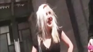 وسوسه انگیز, سبزه, برخوردی خشن روبرو پسرهای خوشگل سکسی است به طور فعال از پشت